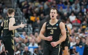 407_-How-Did-One-Player-Spark-an-Upset-for-the-Ages_-Inside-Jack-Gohlkes-March-Madness-Heroics