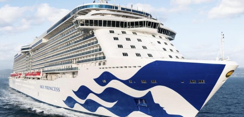431_-Passengers-Left-Behind-as-Cruise-Ship-Sets-Sail-–-What-Went-Wrong