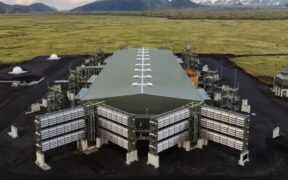 507-How-the-Worlds-Largest-Carbon-Vacuum-in-Iceland-Works-to-Combat-Climate-Change-1