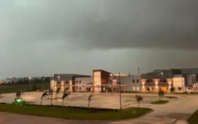 529-Could-This-Be-the-New-Normal_-Houston-Faces-Devastation-After-Exceptionally-Strong-Storm