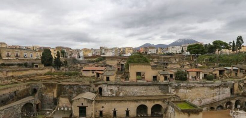 612-This-Restored-Beach-Holds-Tragic-Secrets-of-Mount-Vesuvius-Eruption