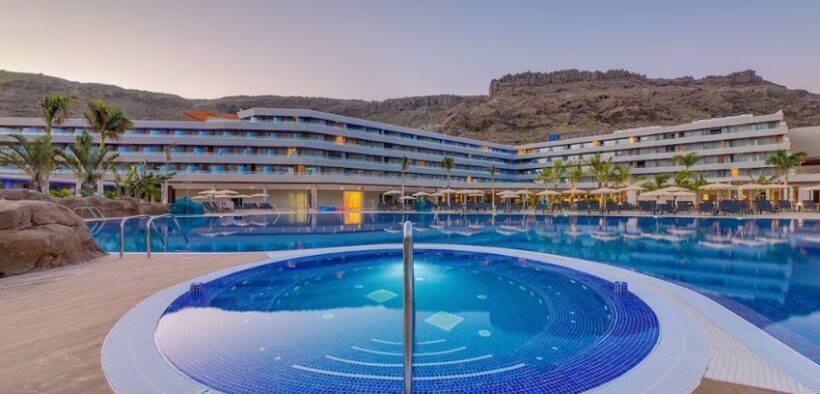 636-Radisson-Hotel-Group-Expands-African-Footprint-with-Seven-New-Hotels