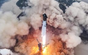 856-SpaceX-Aims-for-Milestone-Test-Flight-This-Week